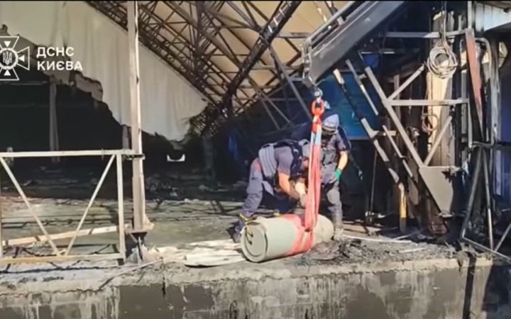 У Києві сапери вилучили нездетоновану бойову частину російської ракети 