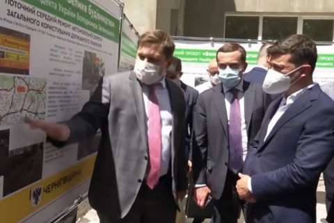 Зеленский прибыл в Черниговскую область с проверкой, как идет "Большая стройка"