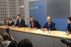 ЄС готовий надати фінансову допомогу новому українському уряду, - Яценюк