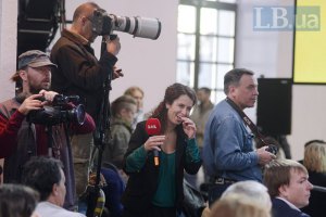 ​Рада установила уголовную ответственность за насилие над журналистами