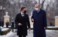 Турция закрыла проход в Черное море для кораблей РФ
