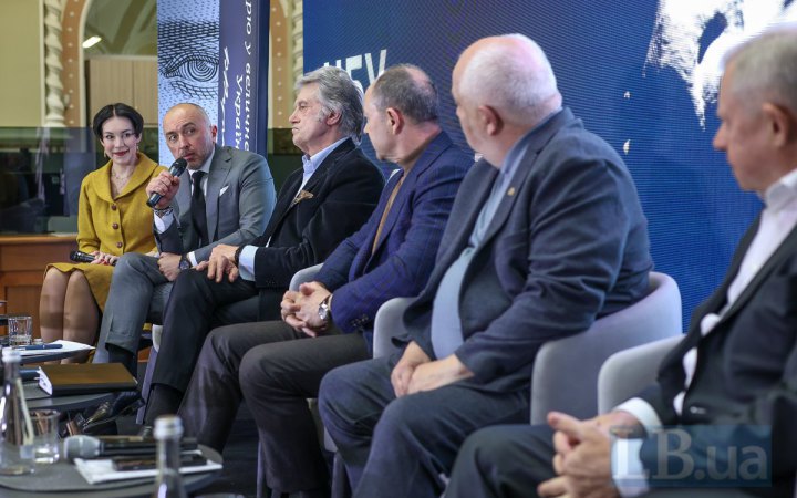 «Історія стійкості держави та інституції»: очільники Нацбанку різних років розповіли, як НБУ долав ключові кризи (репортаж)