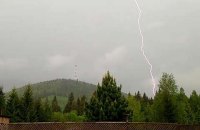 От удара молнии в Карпатах погиб турист из Львова