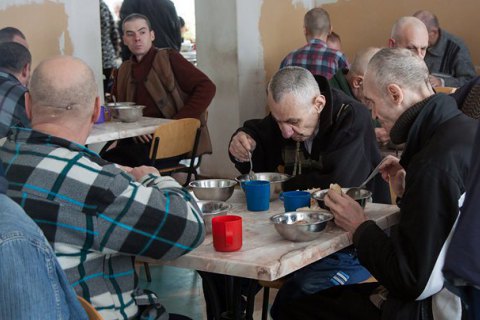 КС запретил принудительное лечение в психбольнице без решения суда