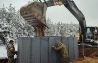 ДПСУ показала, як на півночі України укріплюють кордон