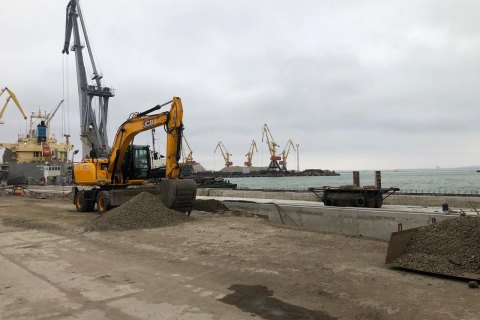 Генпрокуратура и СБУ проводят обыски в Одесском морпорту