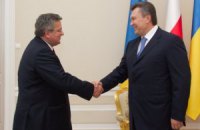 Сегодня Янукович встретится с президентами Польши и Словакии
