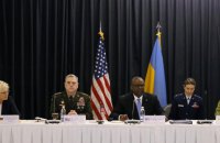 Резніков про зустріч міністрів оборони: йшлося про сюрпризи, які посилять потужність армії і будуть неприємними ворогу