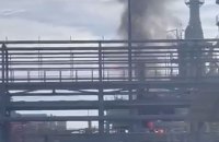 У Краснодарському краї Росії горів нафтопереробний завод 