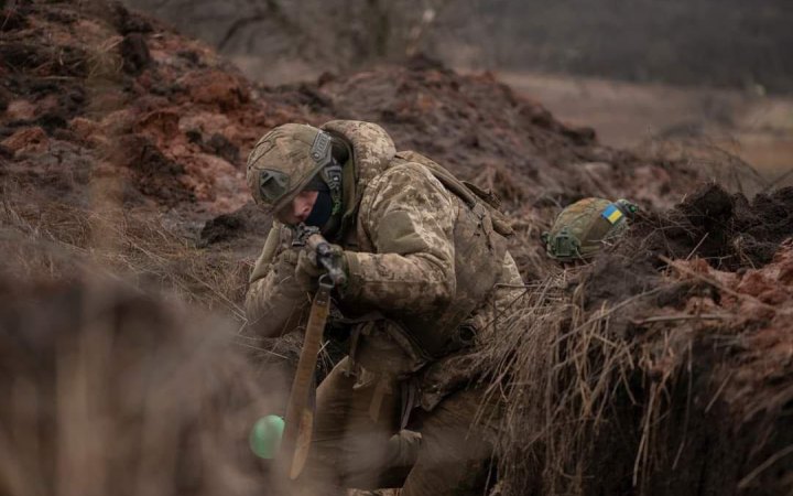 Ворог продовжує штурмувати позиції ЗСУ на лівому березі Херсонщини: за добу три атаки
