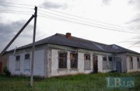 Чому у Врадіївці замість сиротинця – покидьки у погонах?