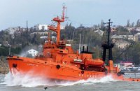 Оккупанты принудительно ведут спасательное судно "Сапфир" в Севастополь