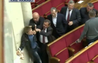 В Раде "оппоблоковцы" устроили драку с Гончаренко из-за сухарей для Скорика