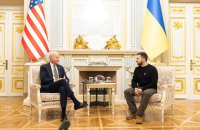 Росію попередили, що будь-які спроби втрутитись у візит Байдена закінчаться погано, - Подоляк