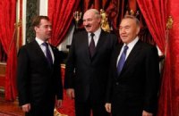 Медведев, Лукашенко и Назарбаев подписали документы о создании Единого экономического пространства 