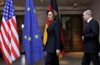 Мюнхен-2024: тривога Європи, запевнення США і боєприпаси для України