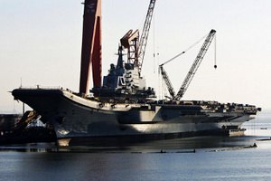 Китай начал строительство собственного авианосца