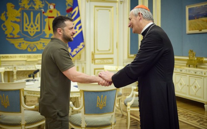 Посланець Папи Римського передав Зеленському листа від понтифіка