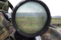 Снайпер боевиков ранил военнослужащего ВСУ близ Авдеевки