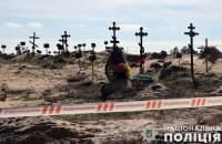 На деокупованих територіях ексгумували близько тисячі тіл загиблих, – МінТОТ