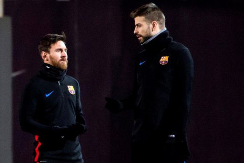 В "Барселоне" разгорается конфликт между Месси и Пике, - СМИ
