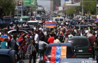 В Ереване возобновились протесты