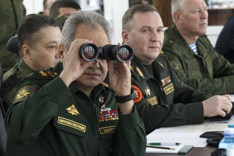Путин и Шойгу готовятся задействовать в войне против Украины несовершеннолетних