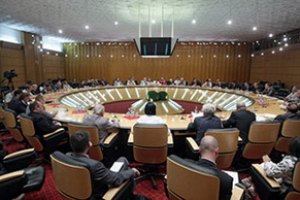 Главе штата Нью-Джерси, летавшему к сыну на бейсбол и к избирателям, запретят использовать вертолет