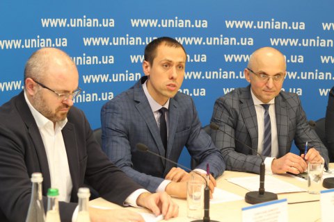 Профильные ассоциации вместе с ЕБА призвали депутатов изменить законодательство для развития "зеленой" энергетики