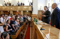 Порошенко решил отвлечь жителей Закарпатья от контрабанды работой
