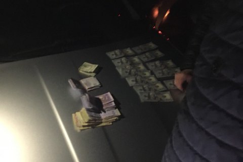 В Черновицкой области поймали на взятке прокурора