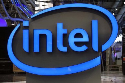 Американская компания Intel хочет открыть завод по производству чипов в Европе, страну пока не выбрали