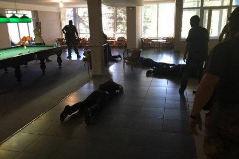 СБУ задержала 106 уголовных авторитетов на похоронах "вора в законе"