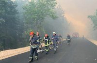 ДСНС повідомила про ліквідацію семи із десяти осередків пожеж на Луганщині