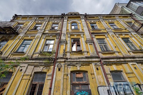 Суд наложил арест на старинную усадьбу Миллера в Киеве