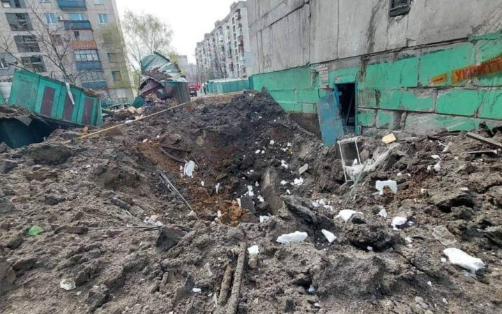 Загарбники з "ураганів" розстріляли жителів Лисичанська, які набирали воду