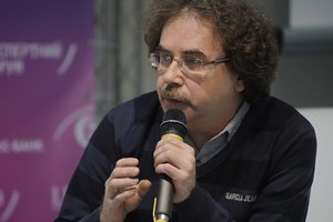 Выборы президента в парламенте помогут контролировать "Семью", - Чемерис