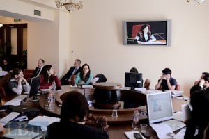 В Киевсовет снова никого не пускают