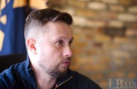 Внаслідок застосування хімічної зброї росіянами постраждали три бійці «Азова», – Білецький