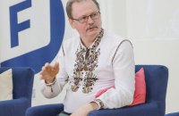 Образовательный омбудсмен: Требовать деньги у родителей учеников на нужды школы – незаконно