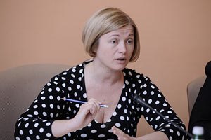 Геращенко: "Регионалы мстят за иск против Рыбака"