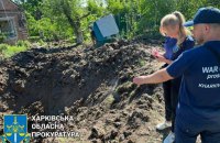Унаслідок ранкового обстрілу Харкова постраждала жінка, пошкоджено будинок і школу