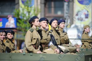 Крещатик сегодня вечером перекроют для подготовки к параду