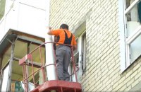 Унаслідок обстрілів у Миколаєві пошкоджено сім багатоповерхівок