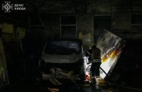 Унаслідок дронової атаки РФ у Києві виникли пожежі