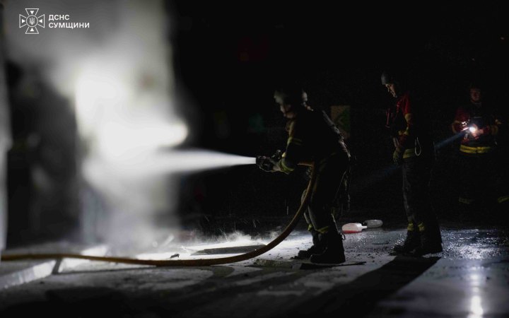Росія вночі атакувала АЗС на Сумщині