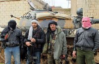 В боях между исламистами и сирийскими повстанцами погибли 17 человек