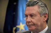 Еврокомиссар: Украина должна быть хладнокровной в отношениях с Россией