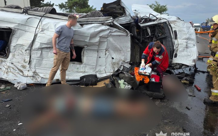 Головне за ніч та ранок суботи, 4 липня: авіаудари по Сумах, майже 270 боєзіткнень, автотроща на Миколаївщині