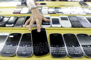 life:) купил лицензию на 3G за 3,36 млрд гривен, МТС - за 2,72 млрд, "Киевстар" - за 2,7 млрд (обновлено)
